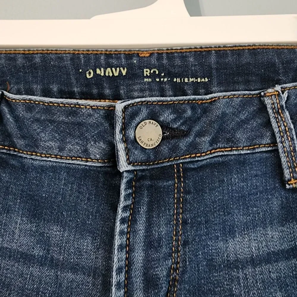 Old Navy Rockstar Mid-Rise Skinny Jeans 👖
